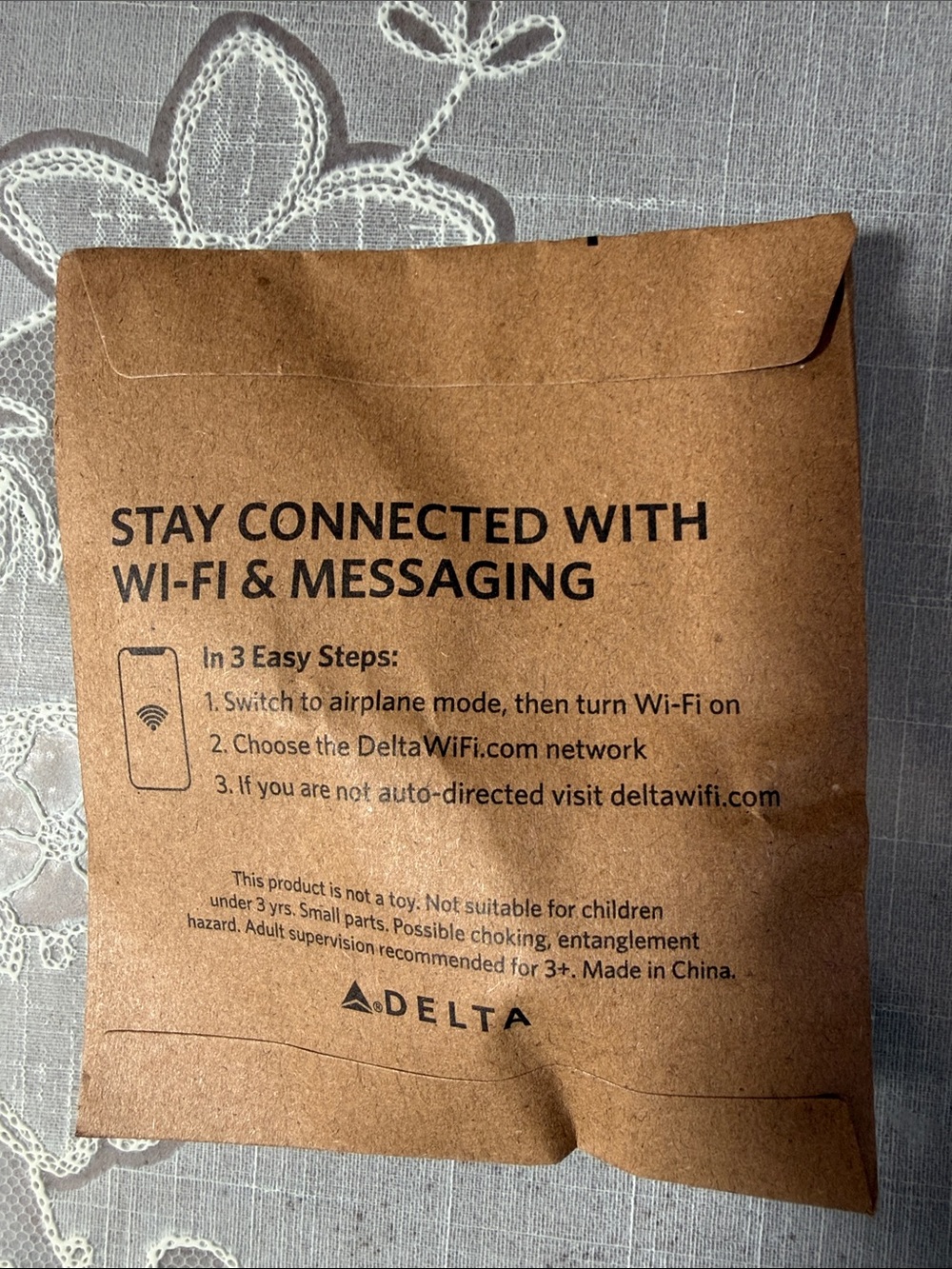 Delta Earphones - Picture 2 of 2